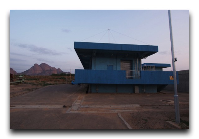 P8301573