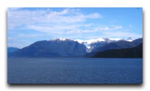 久しぶりの船旅♪♪ パタゴニアの海を渡る絶景フェリー。 Chile / チリ