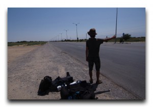 トルクメニスタンで不法滞在の危機!!玉砕覚悟の強行ヒッチハイク! Turkmenistan / トルクメニスタン