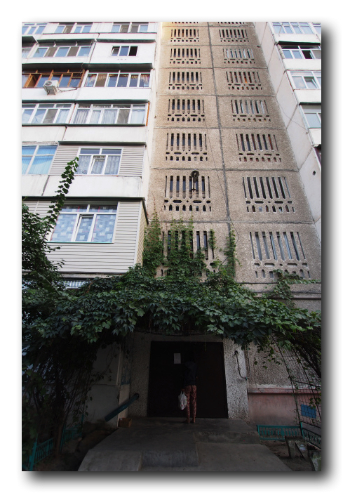 P8172360