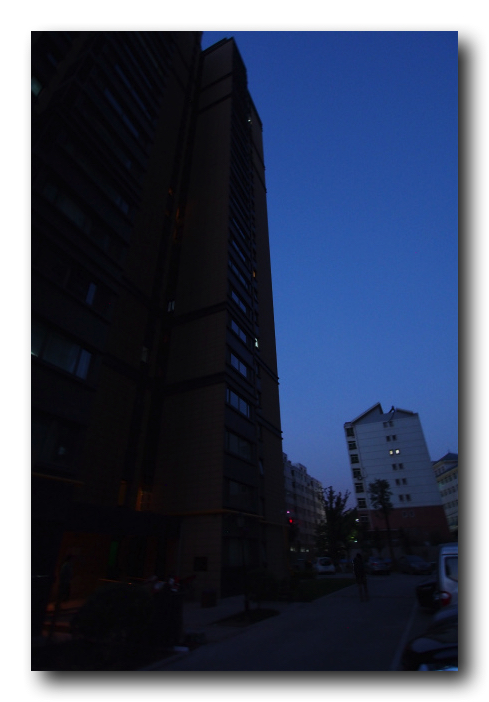 P8293903
